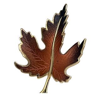Vintage large Maple leaf timeless brooch.